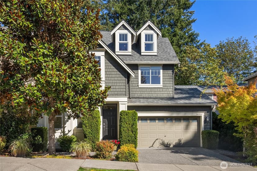 Property photo for 18316 NE 111th Street, Redmond photo 2