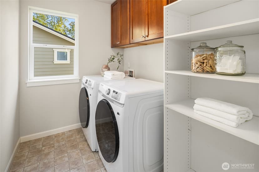 Property photo for 18316 NE 111th Street, Redmond photo 27