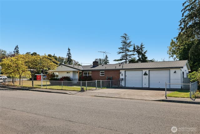 Property photo for 2716 5th Street, Everett photo 4