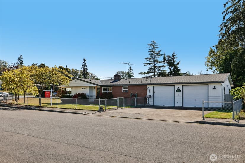 Property photo for 2716 5th Street, Everett photo 4