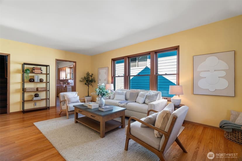 Property photo for 5021 36th Avenue SW, Seattle photo 5