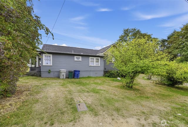 Property photo for 1503 Davis Avenue S, Renton photo 4