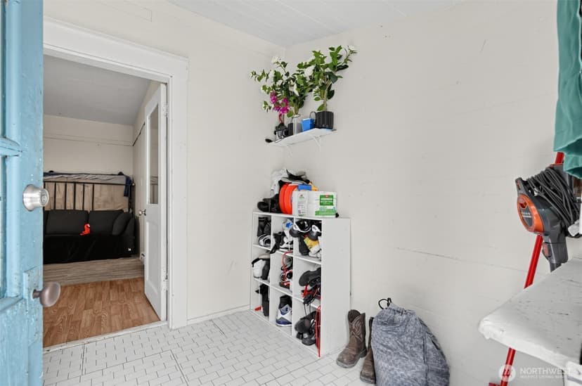 Property photo for 1503 Davis Avenue S, Renton photo 34