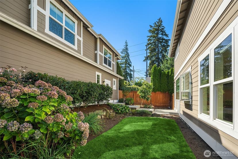 Property photo for 605 11th Avenue, Kirkland photo 32