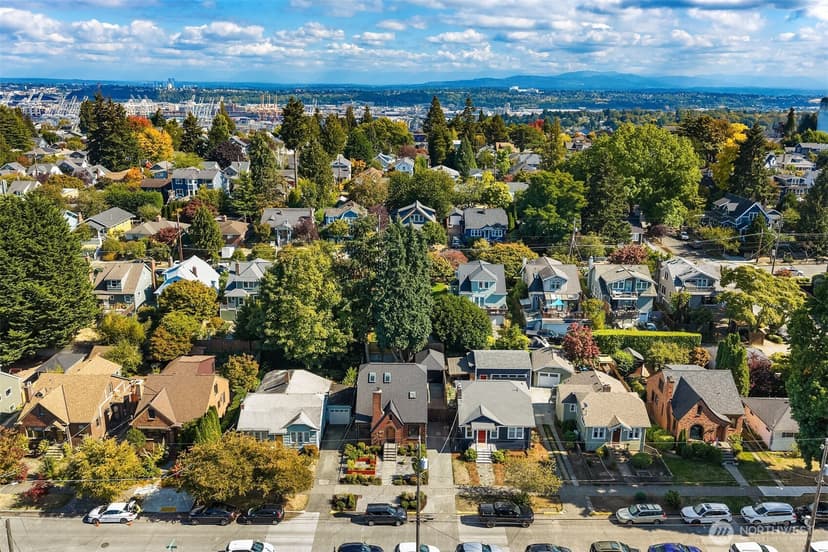 Property photo for 3606 42nd Avenue SW, Seattle photo 37