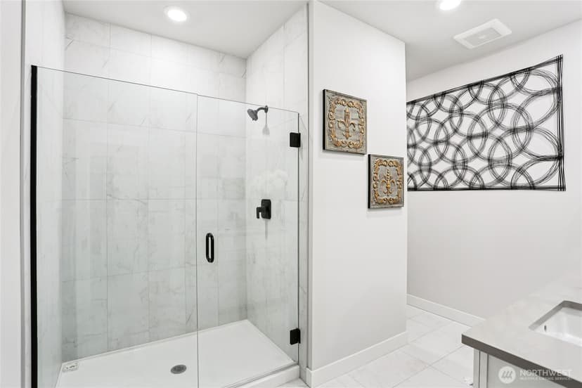 Property photo for 14598 Westminster Way N #102, Shoreline photo 17
