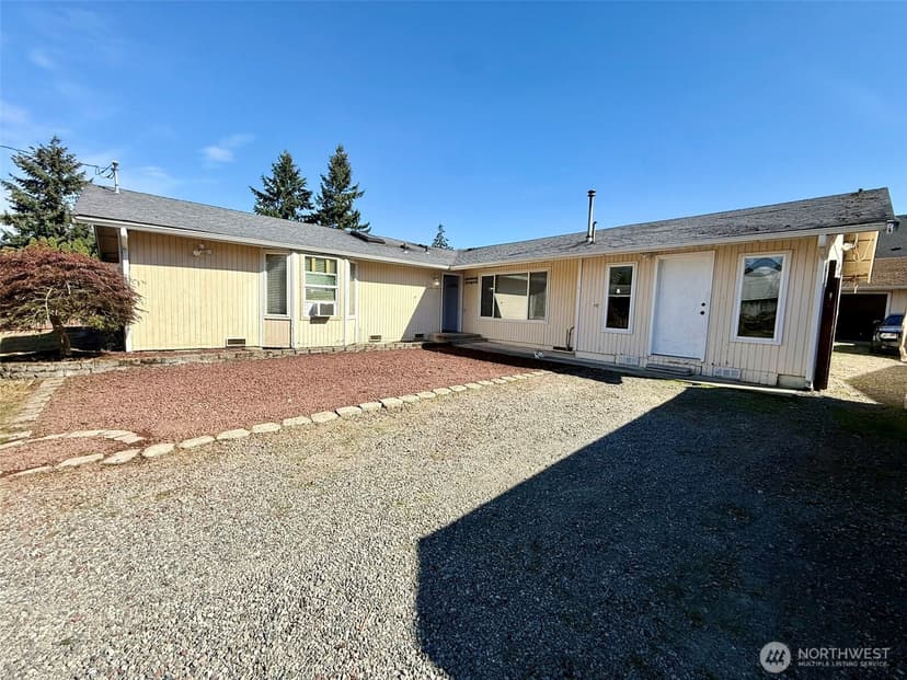 Property photo for 27120 121st Place SE, Kent photo 2