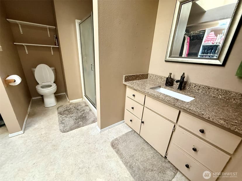 Property photo for 27120 121st Place SE, Kent photo 26