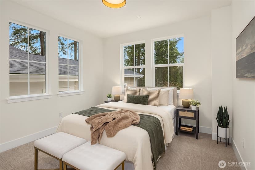Property photo for 11812 NE 103rd Place, Kirkland photo 10