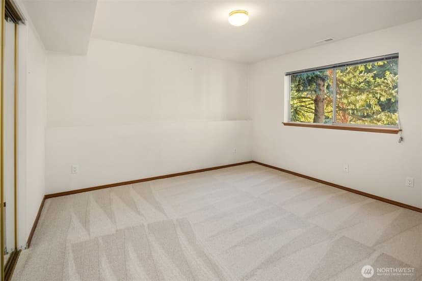 Property photo for 18439 146th Avenue NE, Woodinville photo 28