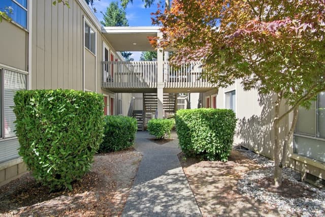 Property photo for 4801 180th Street SW #B205, Lynnwood