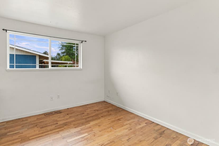 Property photo for 14208 Golden Given Rd E, Tacoma photo 14