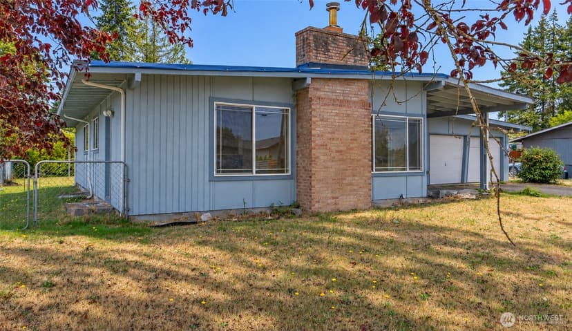 Property photo for 14208 Golden Given Rd E, Tacoma photo 2