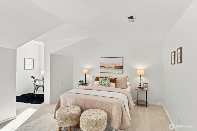 Property photo for 6605 SE 24th Street, Mercer Island photo 27