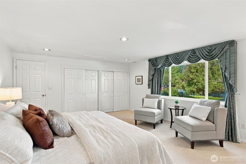 Property photo for 6605 SE 24th Street, Mercer Island photo 26