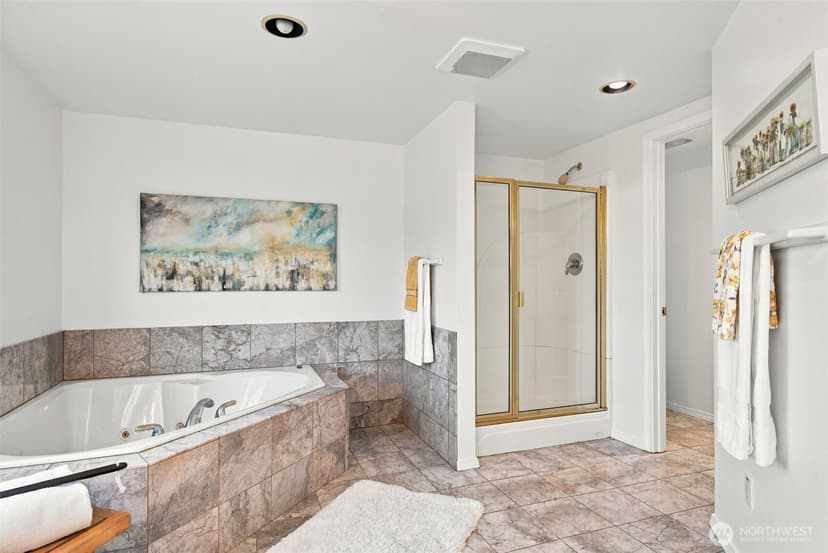 Property photo for 6605 SE 24th Street, Mercer Island photo 23