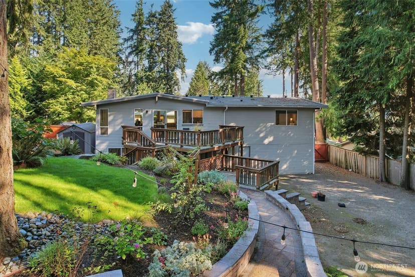 Property photo for 16217 SE 42nd Place, Bellevue photo 30