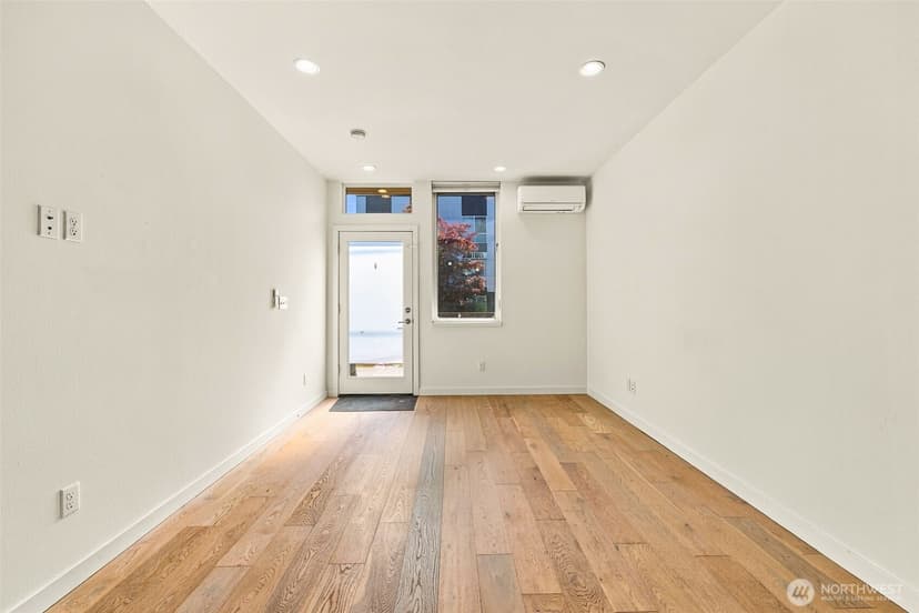 Property photo for 1708 NW 63rd Street, Seattle photo 8