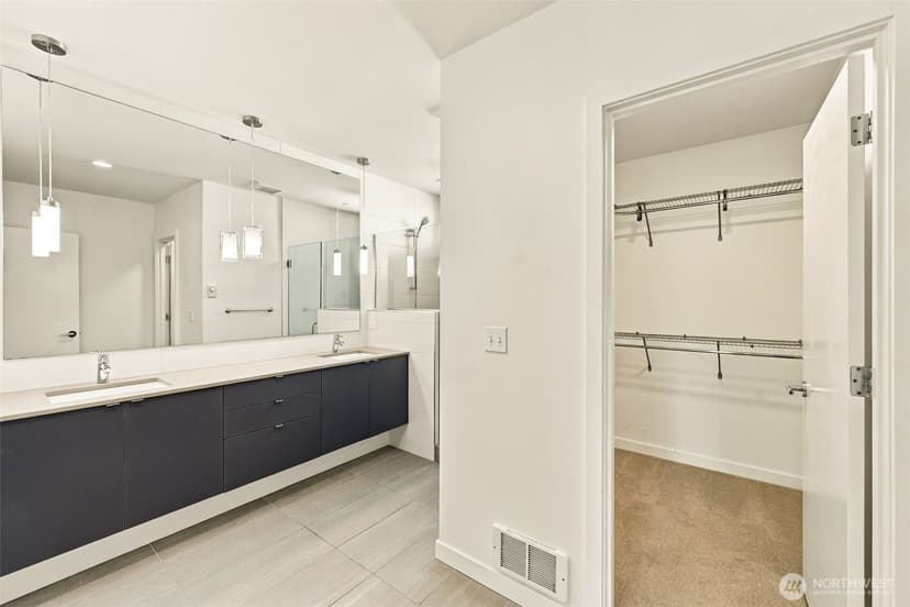 Property photo for 1708 NW 63rd Street, Seattle photo 23