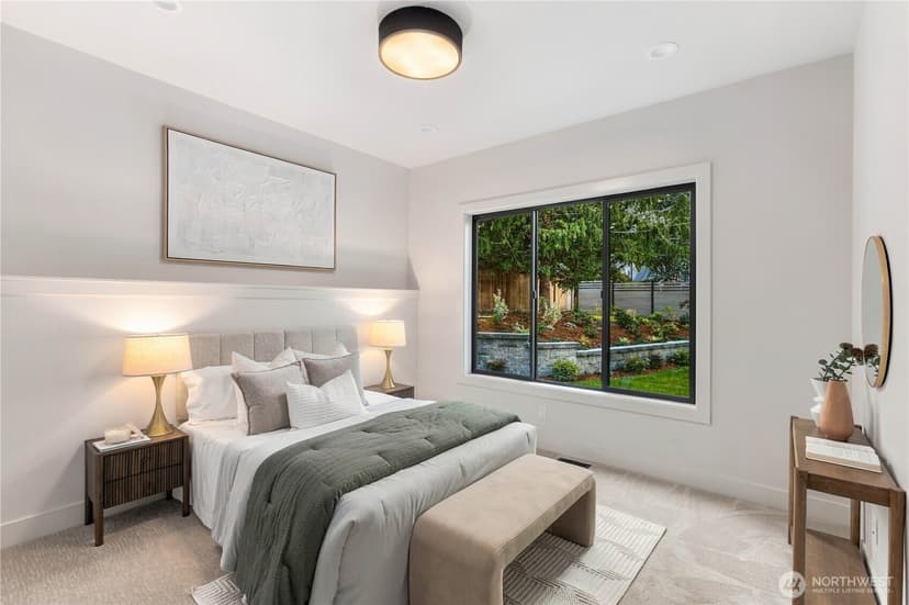 Property photo for 10237 SE 6th Street, Bellevue photo 15
