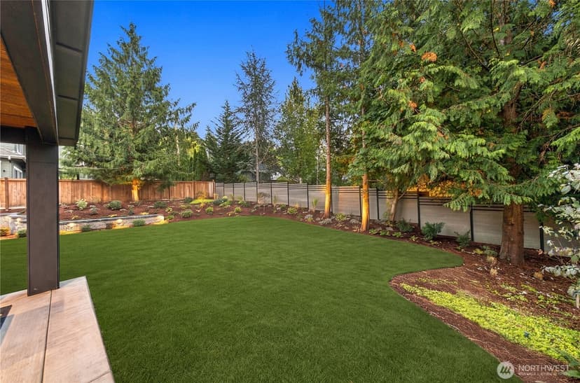 Property photo for 10237 SE 6th Street, Bellevue photo 39