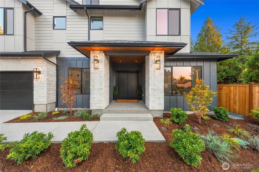 Property photo for 10237 SE 6th Street, Bellevue photo 2