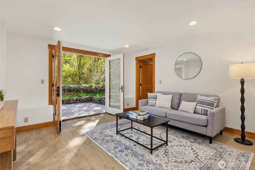 Property photo for 7183 NE Eagle Harbor Drive NE, Bainbridge Island photo 28