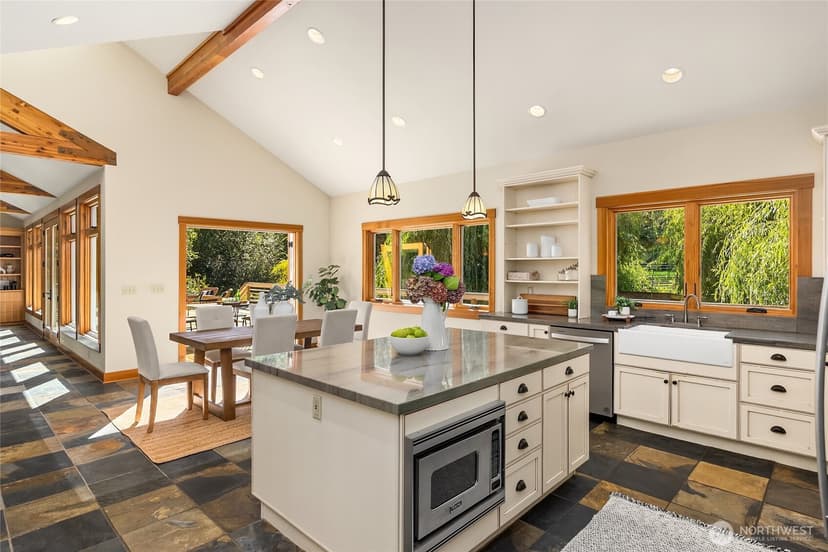 Property photo for 7183 NE Eagle Harbor Drive NE, Bainbridge Island photo 15