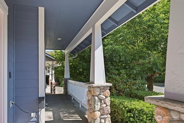 Property photo for 1309 231st Ave Se, Sammamish photo 2