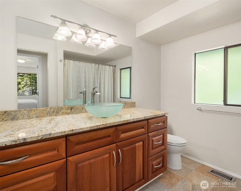 Property photo for 19516 SE 23rd Street, Sammamish photo 15
