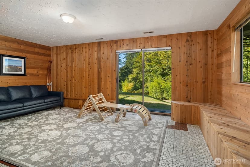 Property photo for 19516 SE 23rd Street, Sammamish photo 17