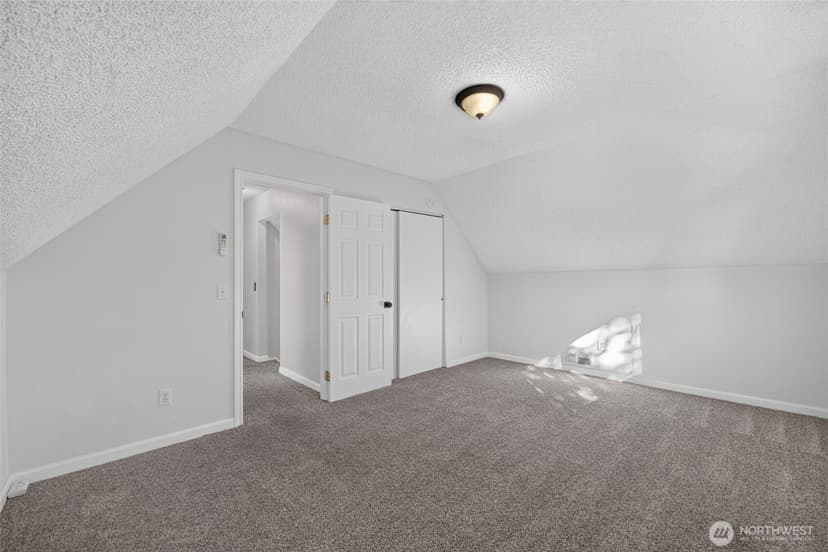 Property photo for 14620 SE 140th Street, Renton photo 23