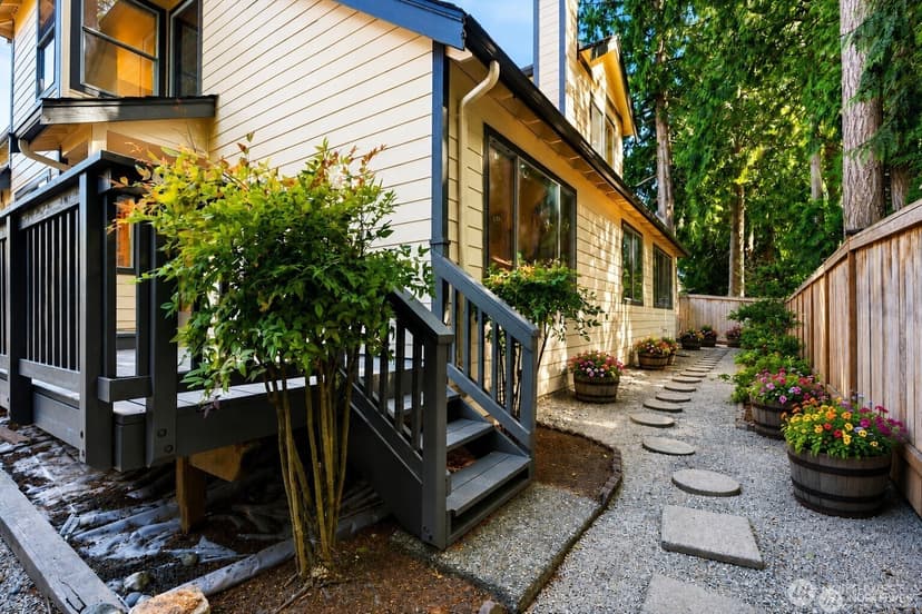 Property photo for 4649 244th Place SE, Sammamish photo 40