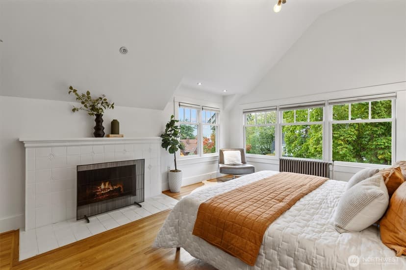 Property photo for 419 Wheeler Street, Seattle photo 13