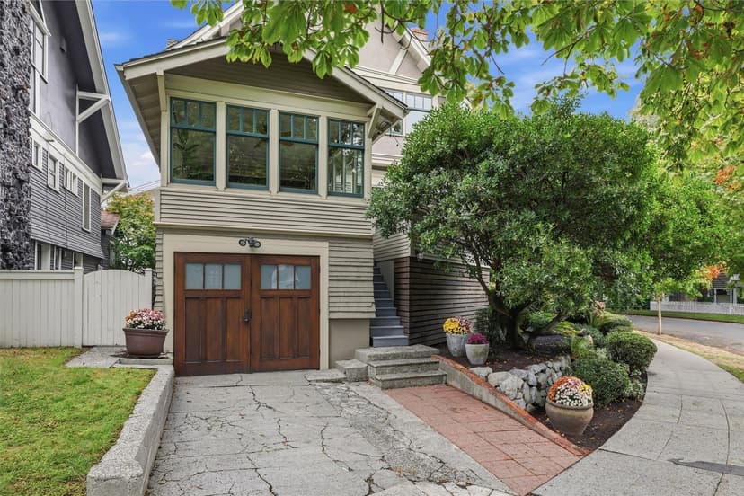 Property photo for 419 Wheeler Street, Seattle photo 32