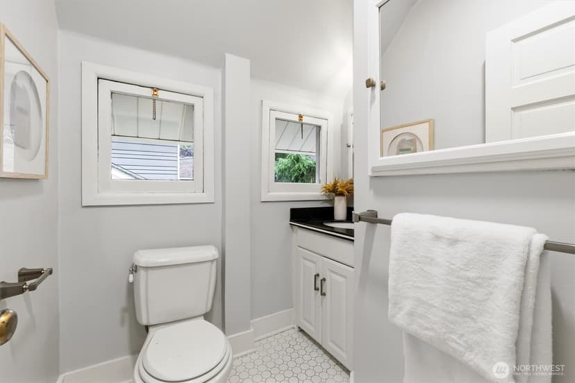 Property photo for 419 Wheeler Street, Seattle photo 15