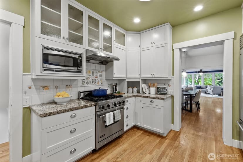 Property photo for 419 Wheeler Street, Seattle photo 12