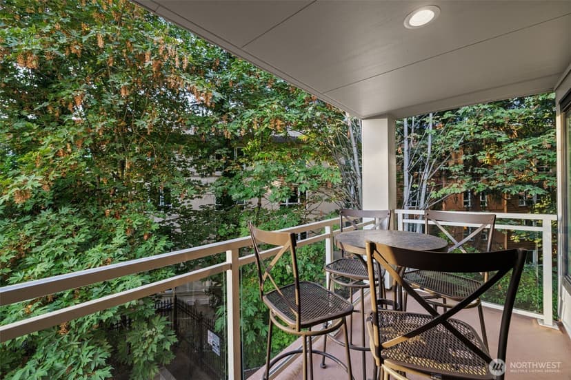 Property photo for 130 105th Avenue SE #219, Bellevue photo 16