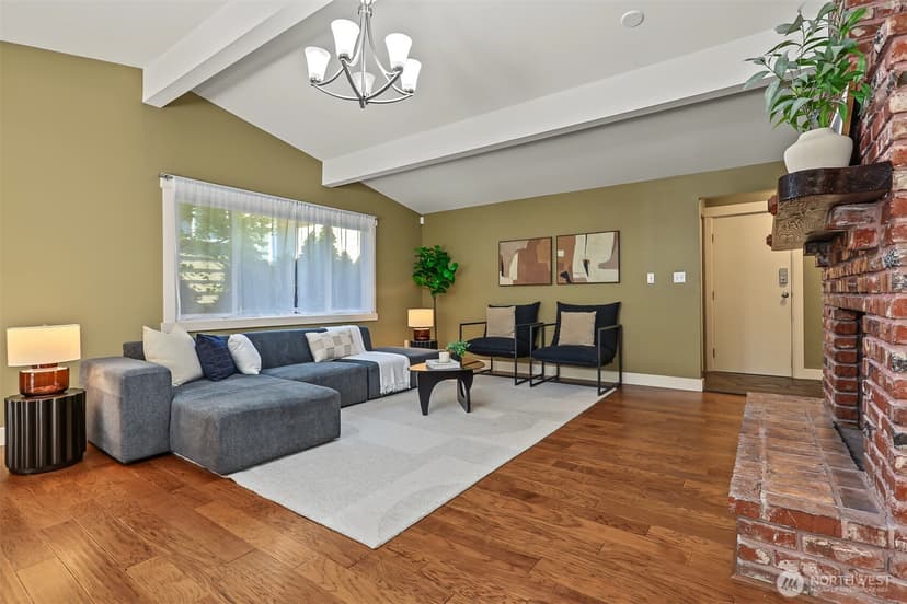 Property photo for 2526 204th Street SW, Lynnwood photo 6