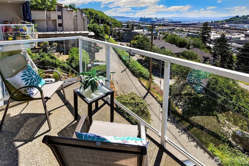 Property photo for 2221 Gilman Drive W #303, Seattle photo 19