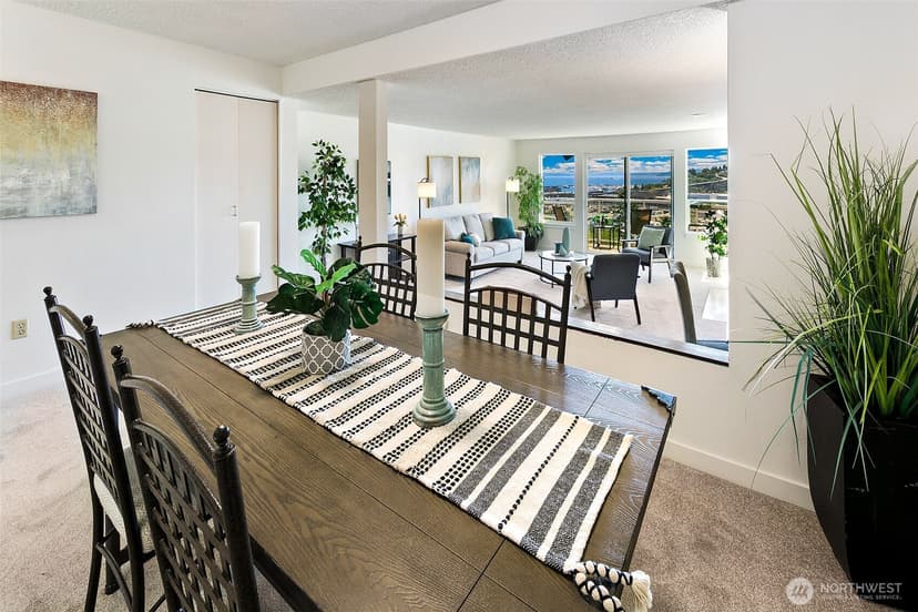 Property photo for 2221 Gilman Drive W #303, Seattle photo 9