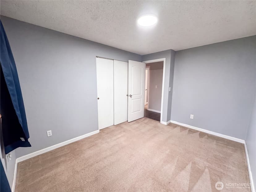 Property photo for 7022 160th Street Court E, Puyallup photo 4