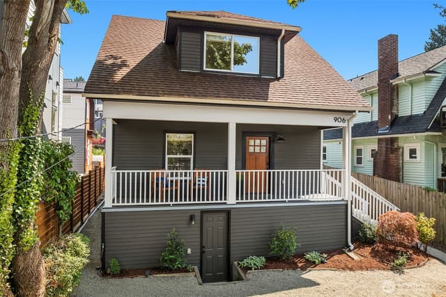 Property photo for 906 29th Avenue, Seattle photo 2