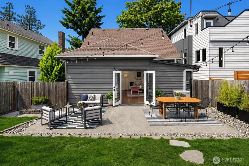 Property photo for 906 29th Avenue, Seattle photo 27
