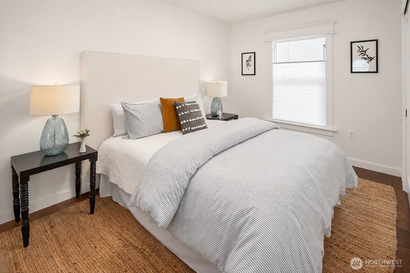 Property photo for 906 29th Avenue, Seattle photo 19