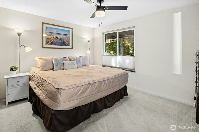 Property photo for 209 NE Mulberry Lane, Bremerton photo 13