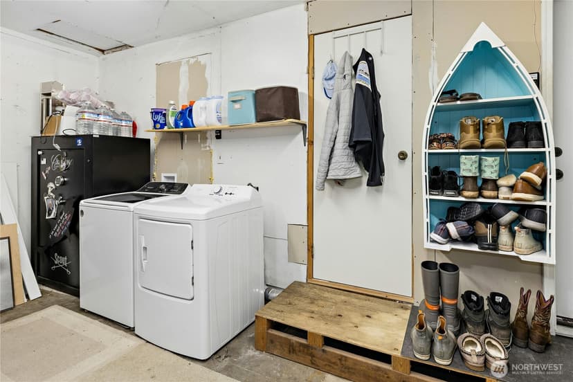 Property photo for 209 NE Mulberry Lane, Bremerton photo 27