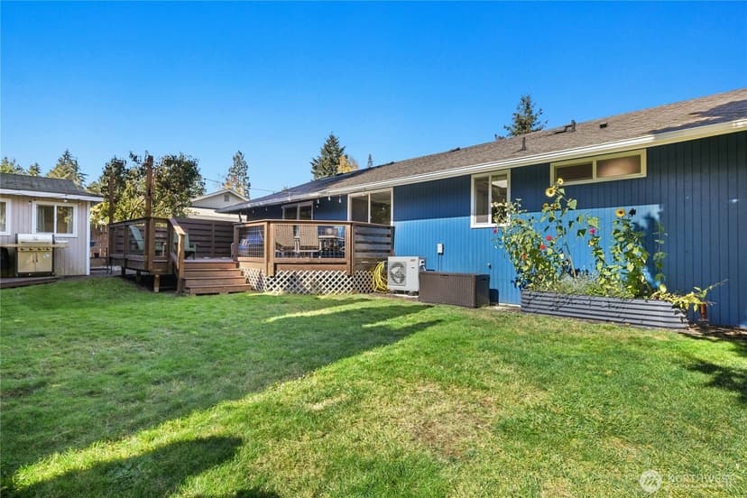 Property photo for 209 NE Mulberry Lane, Bremerton photo 23