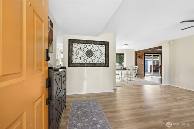 Property photo for 209 NE Mulberry Lane, Bremerton photo 2