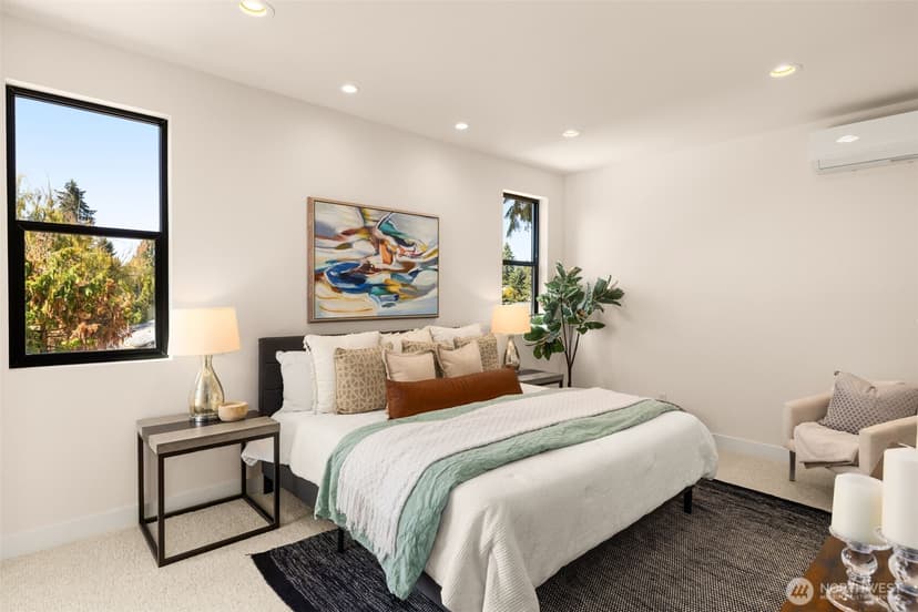 Property photo for 2731 50th Avenue SW, Seattle photo 15